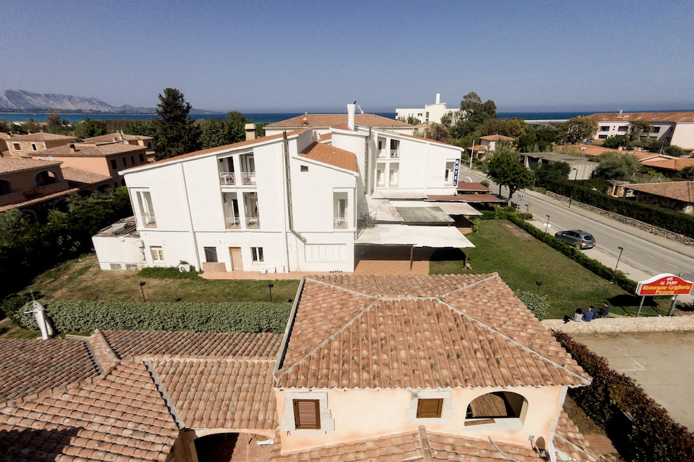 Hotel Al Faro 4/33
