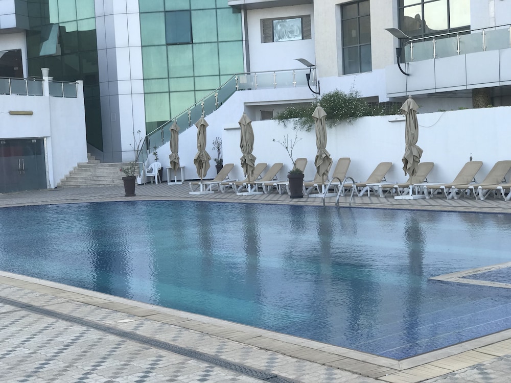 Hotel Hocine 40/45