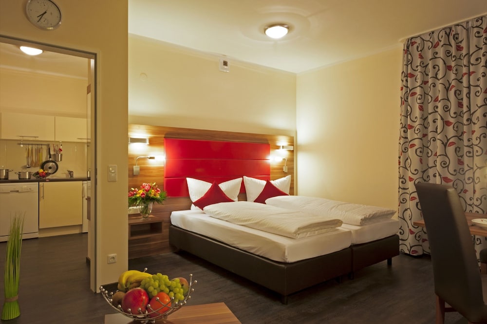 Batu Apart Hotel 8/50