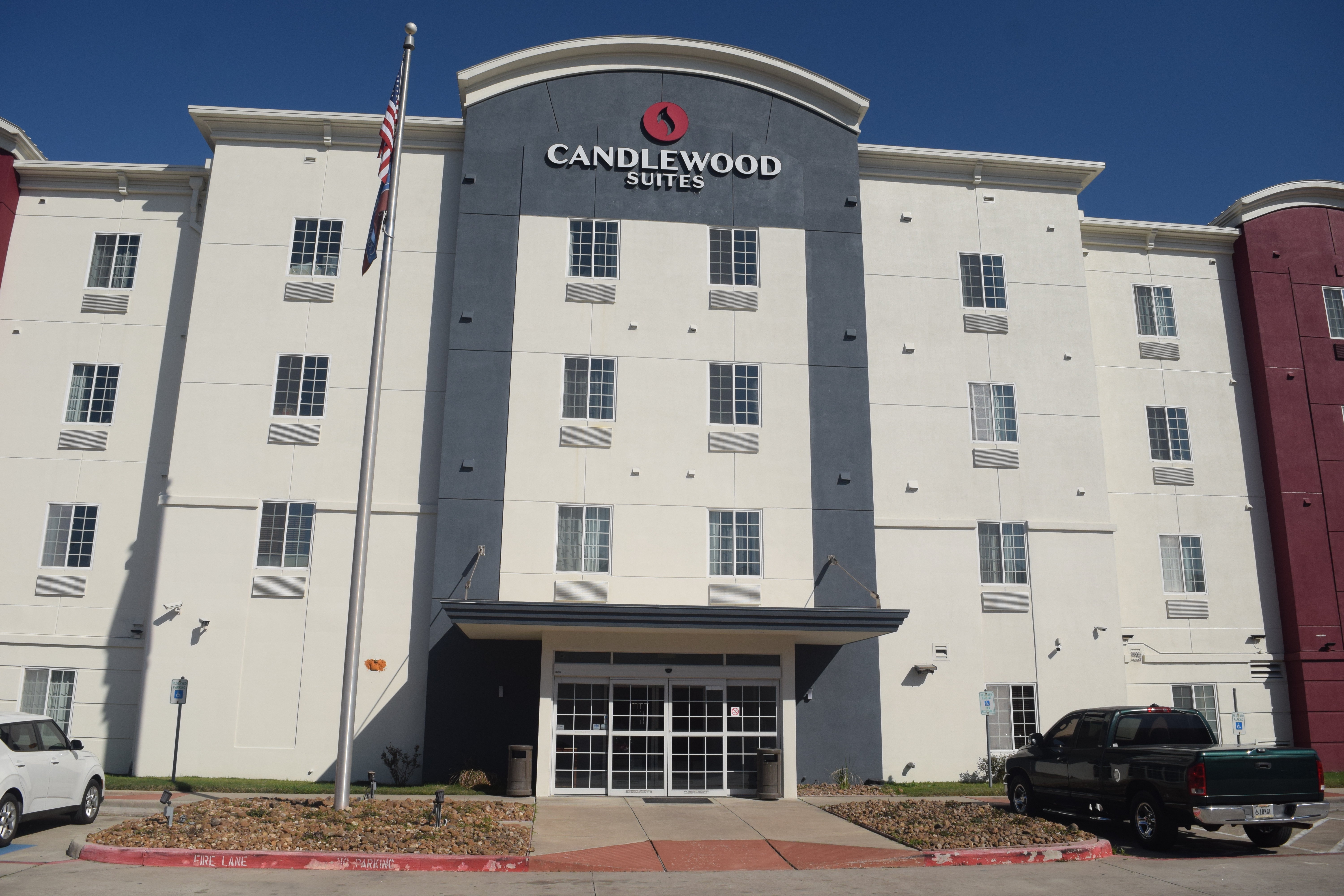 休斯顿 I-10 东蜡木套房(Candlewood Suites Houston I-10 East) 图片1