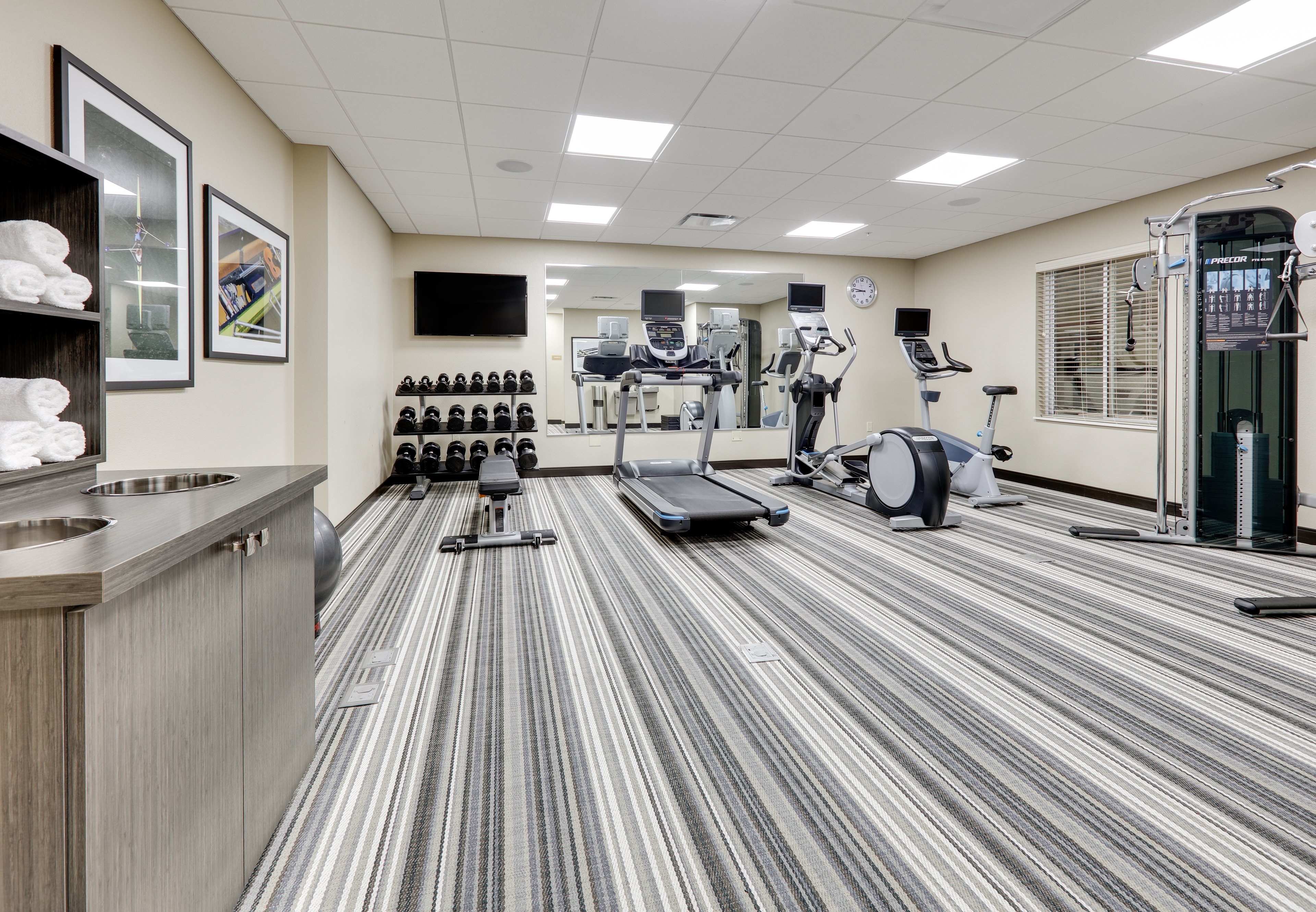 Candlewood Suites Dallas NW Farmers Branch 34/55