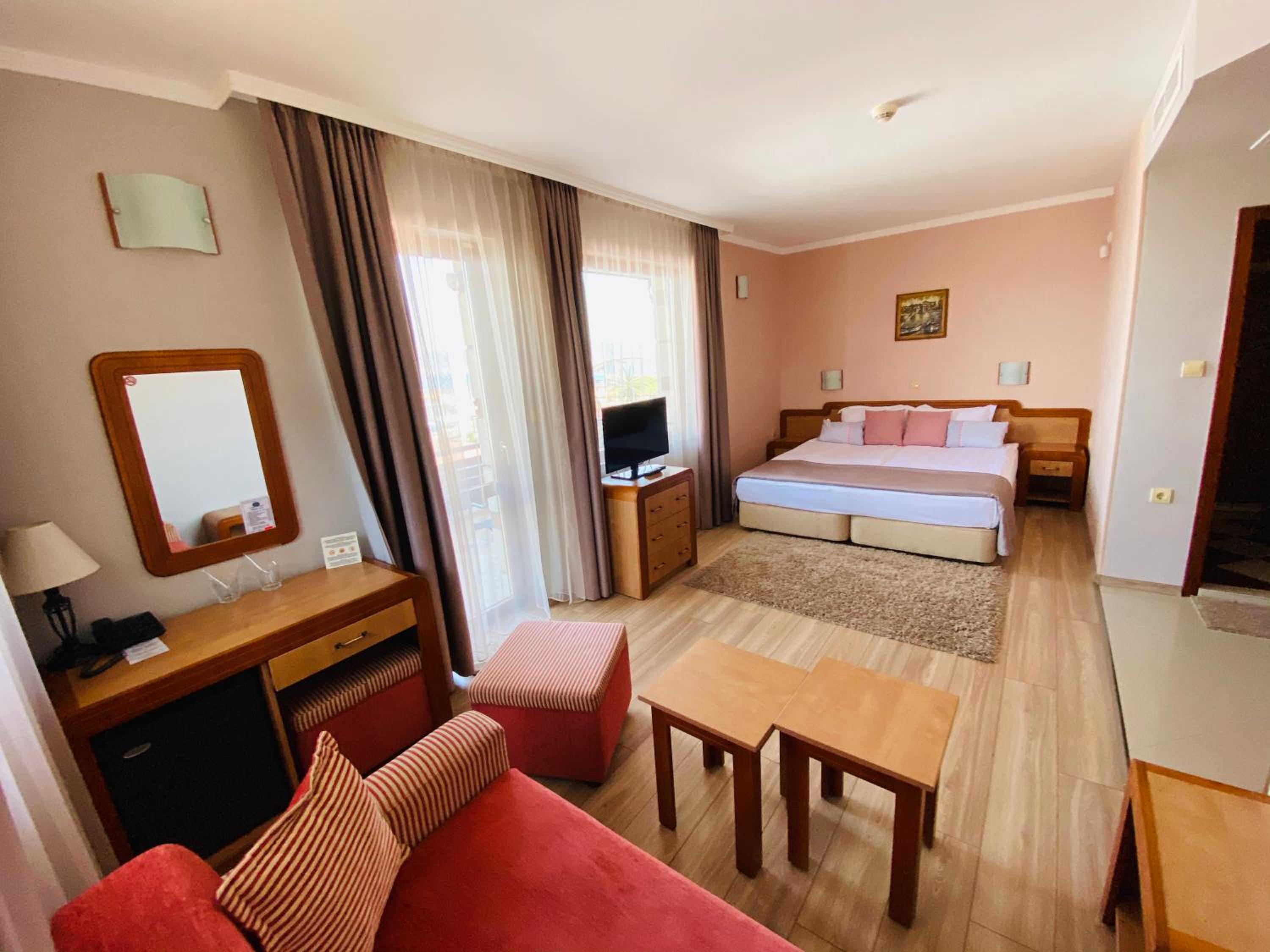 Hotel Saint Nikola 13/18