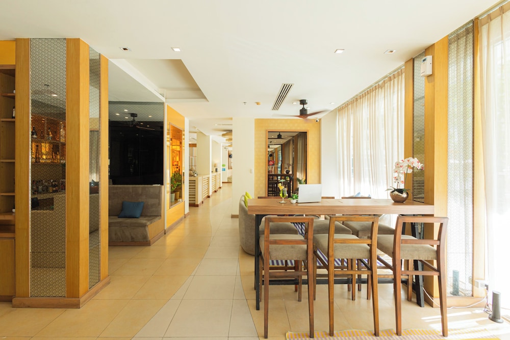The Ashlee Plaza Patong Hotel & Spa 59/75