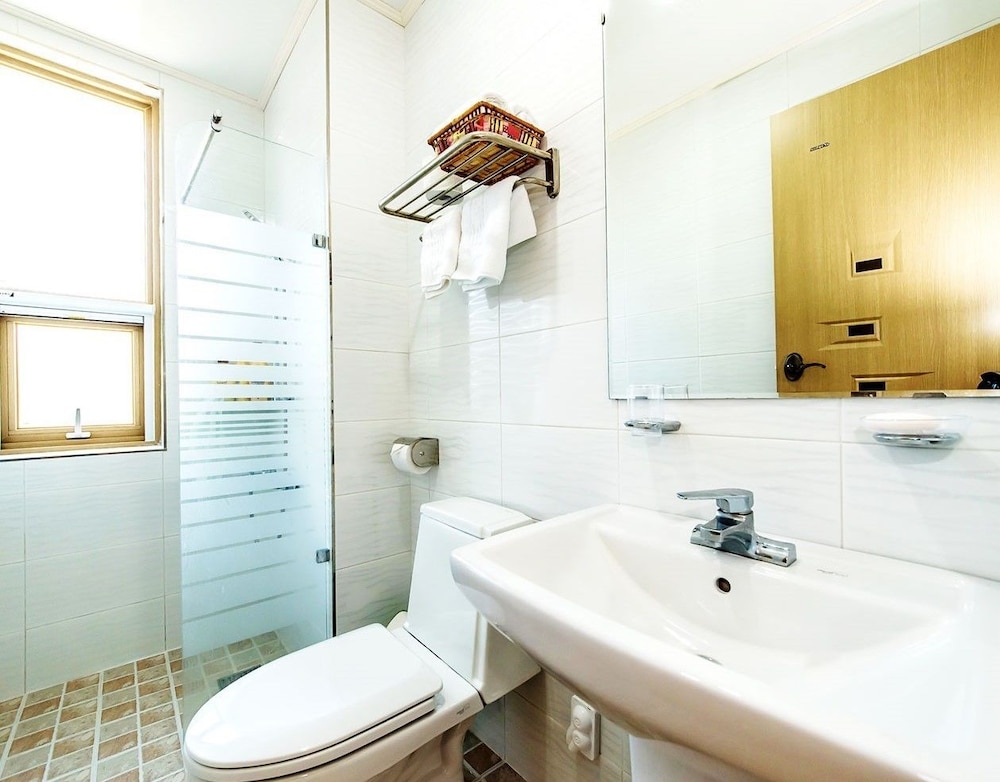 Seogwipo Villa Merci Pension 38/42