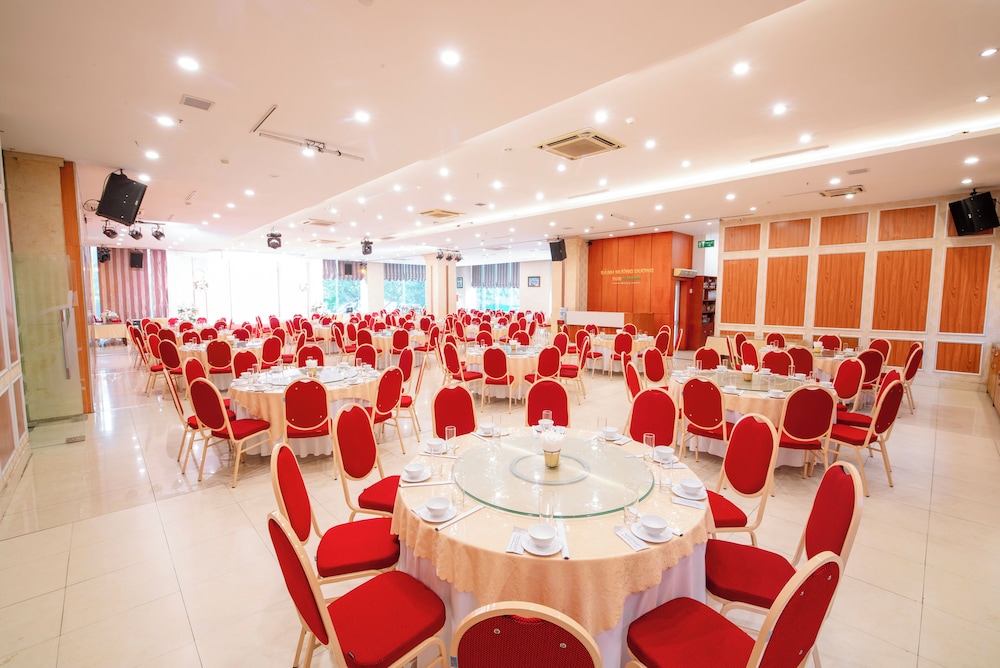 Quang Ba Trade Union Hotel 50/65