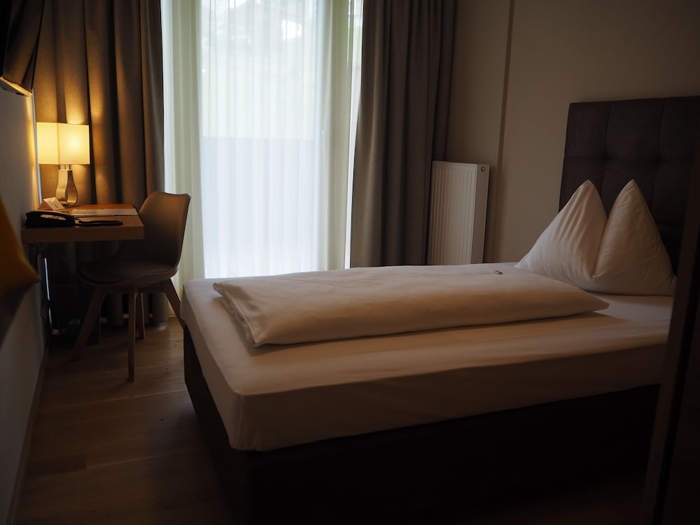 Alpine Resorthotel Schwebebahn 23/59
