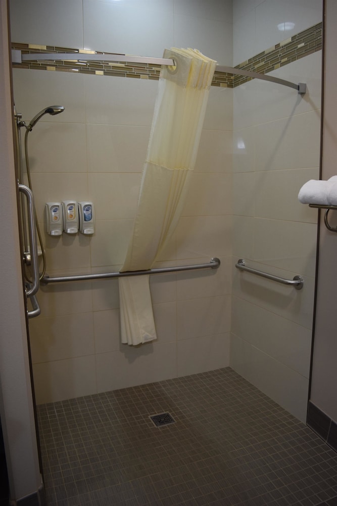 Best Western Plus Havre Inn & Suites 1/57