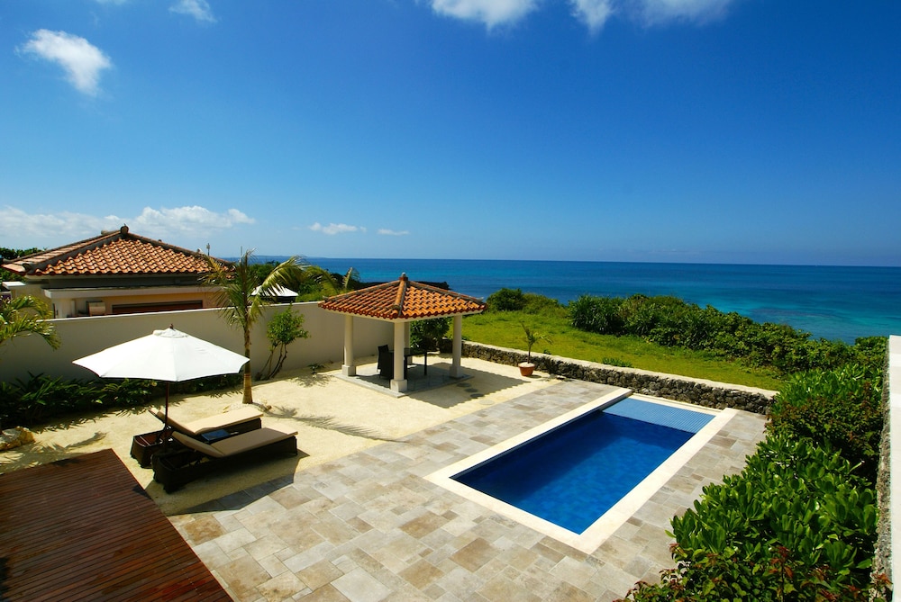 Villabu Resort 58/63