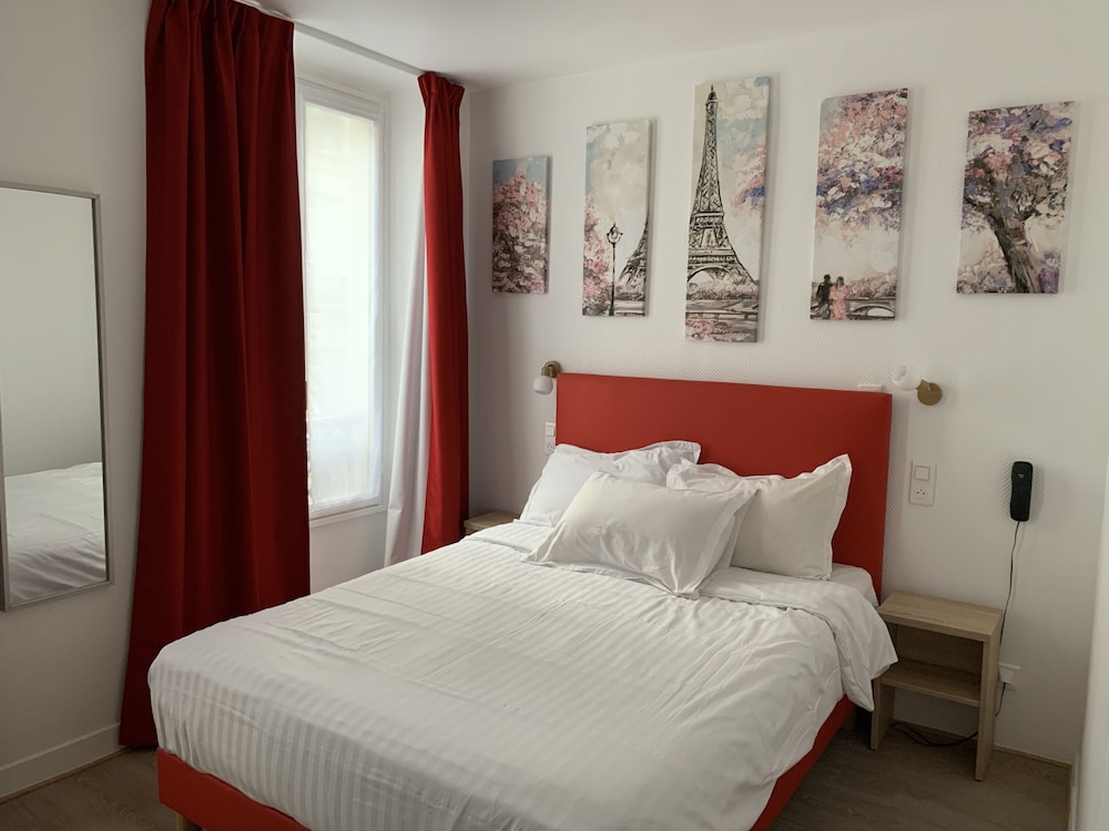 Hotel de Bordeaux 24/47