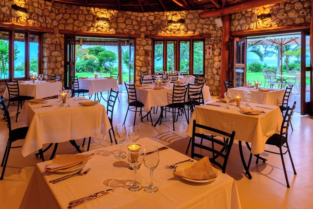 Bahia Mar Boutique Hotel 56/75
