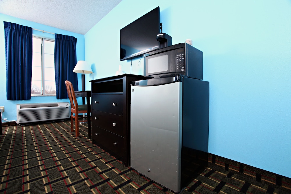 Coratel Inn & Suites By Jasper Newton 2/30