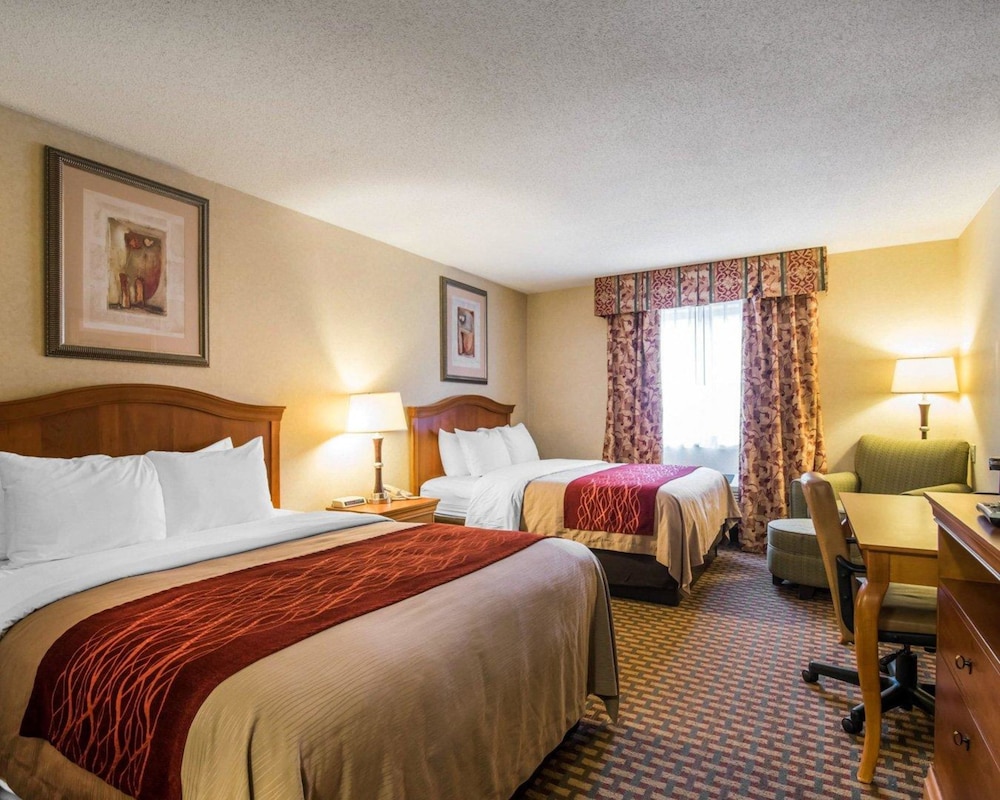Quality Inn Ashland, NH 12/33
