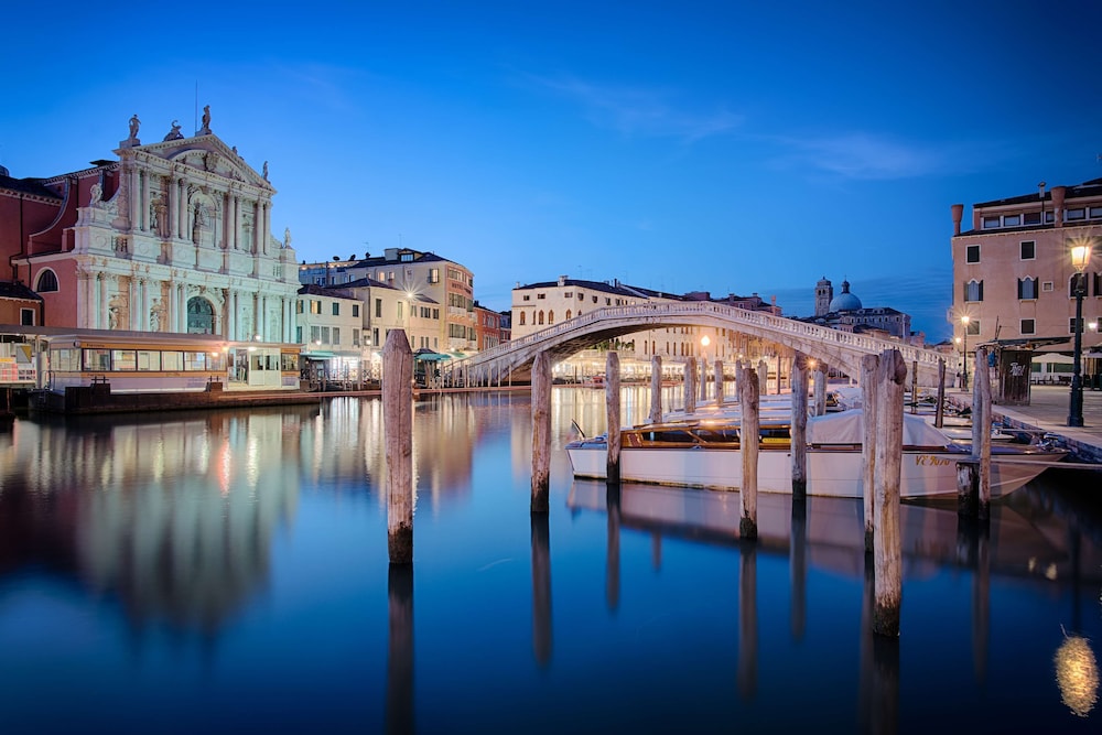 NH Venezia Santa Lucia 42/50
