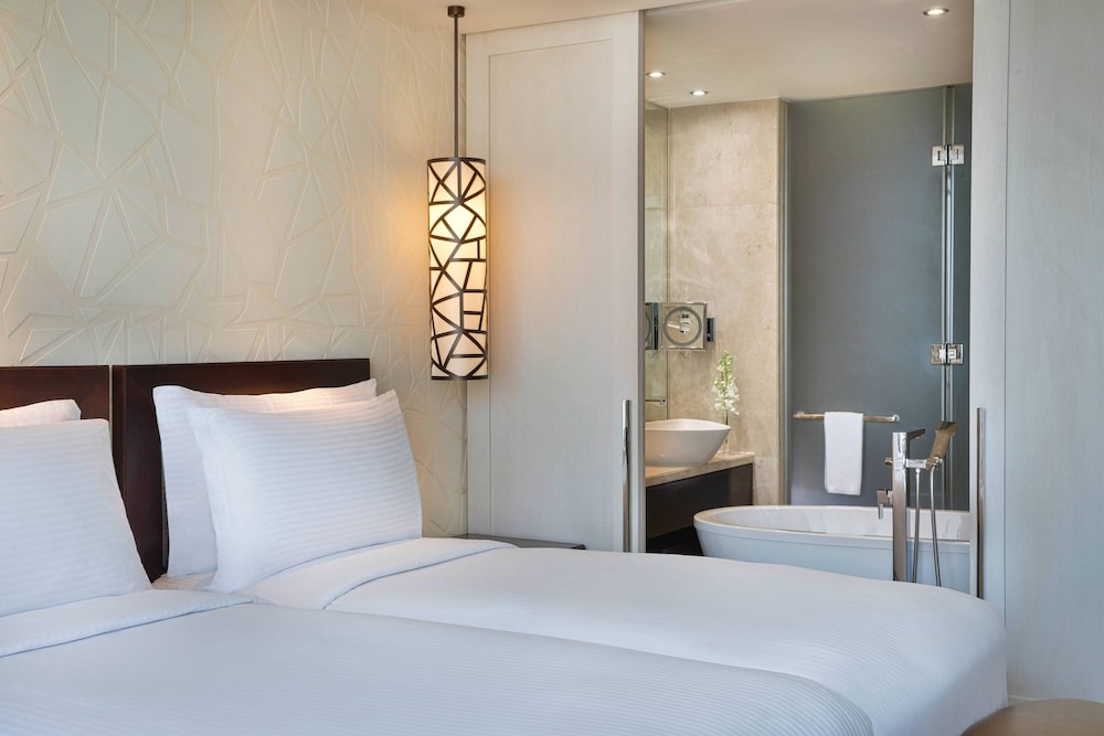 فندق برج رافال(JW Marriott Hotel Riyadh) 12/39