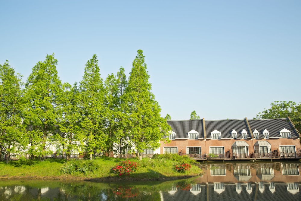 Huis Ten Bosch Forest Villa 42/50