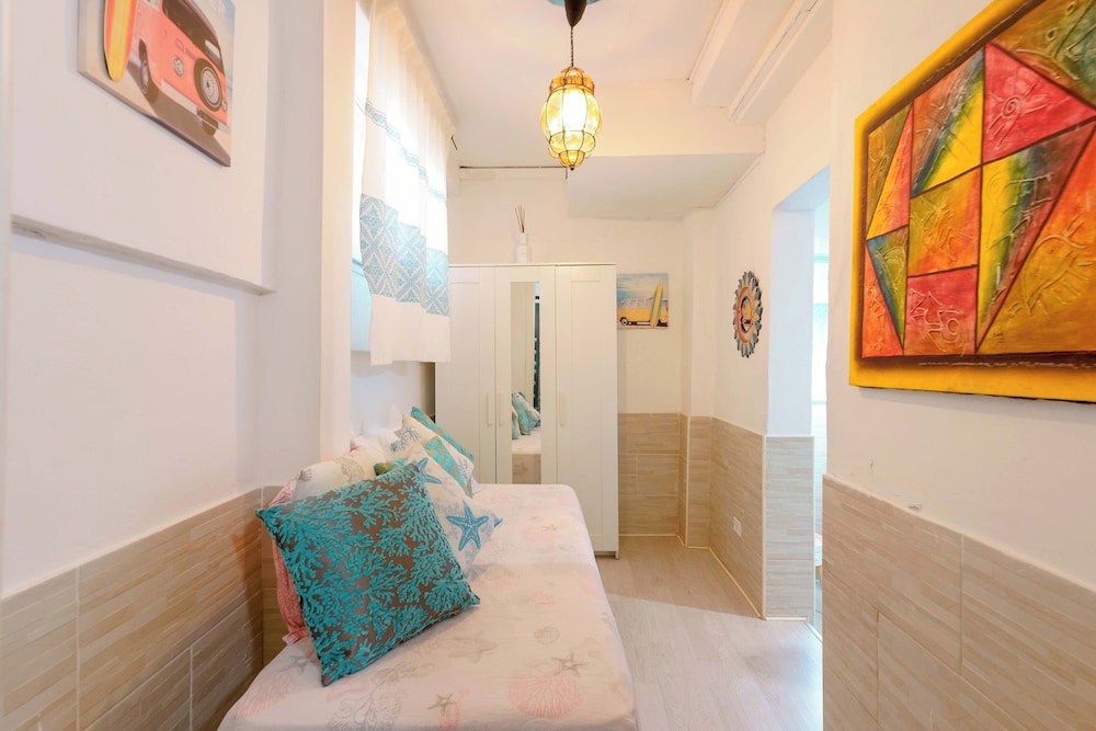 Villa Beach City 44/60