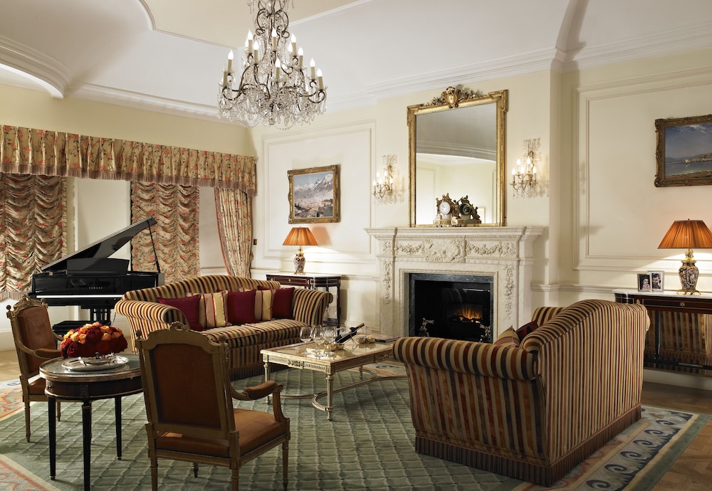 RITZ LONDON 74/99