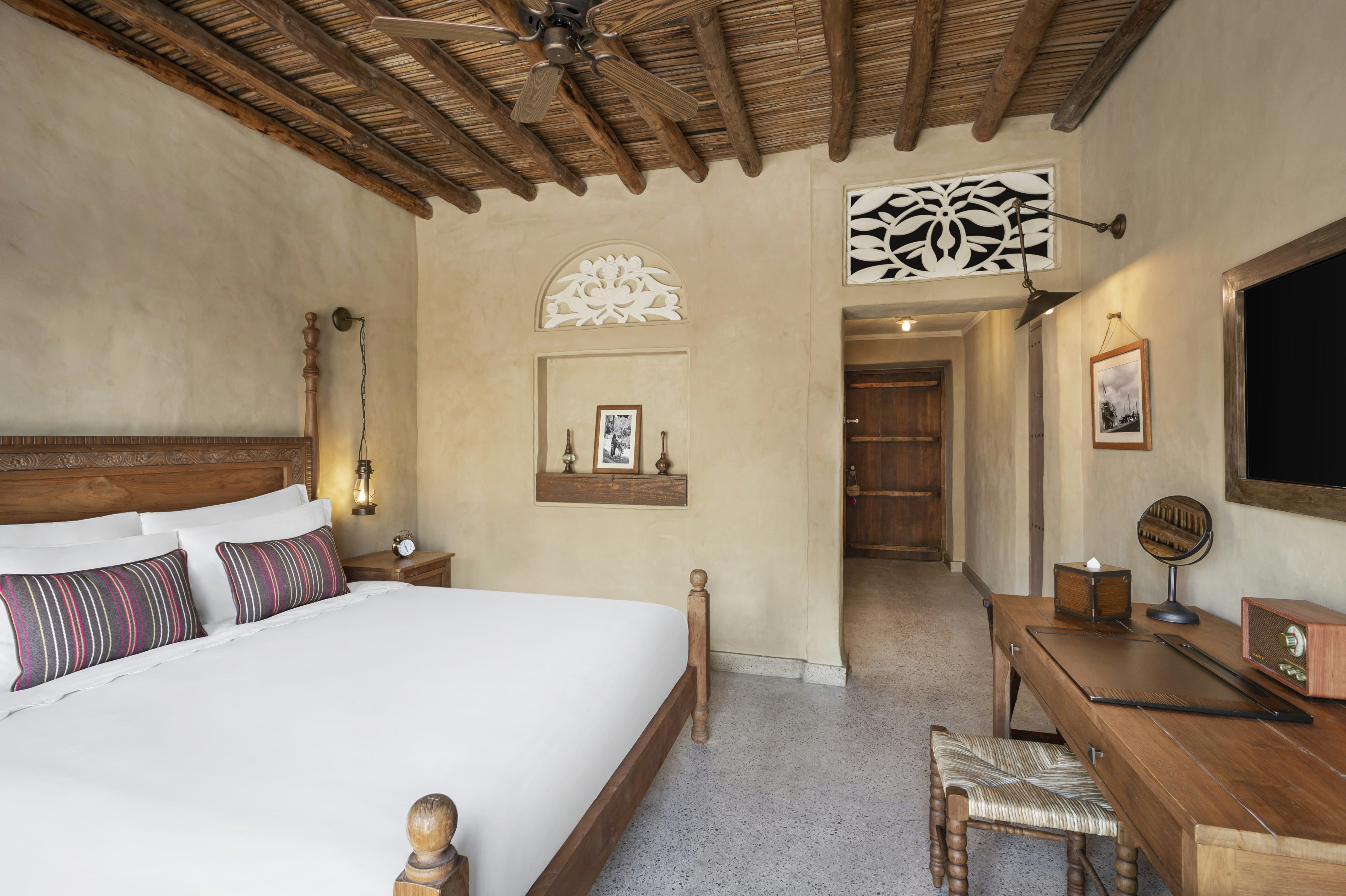HERITAGE, KING BED, SOUQ VIEW, BALCONY
