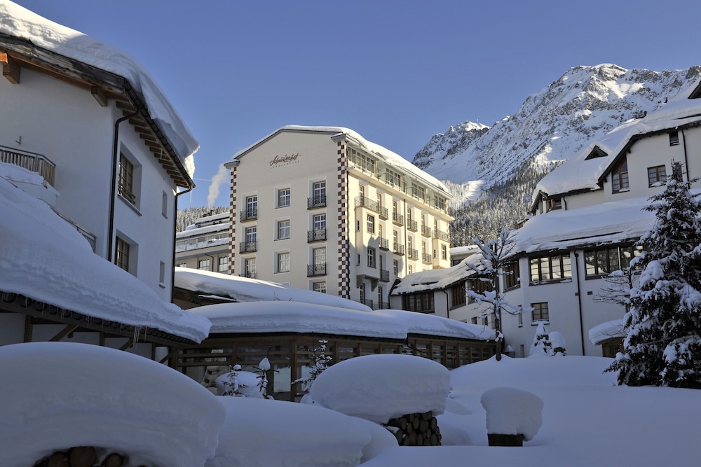 Hotel Schweizerhof Lenzerheide 1/41