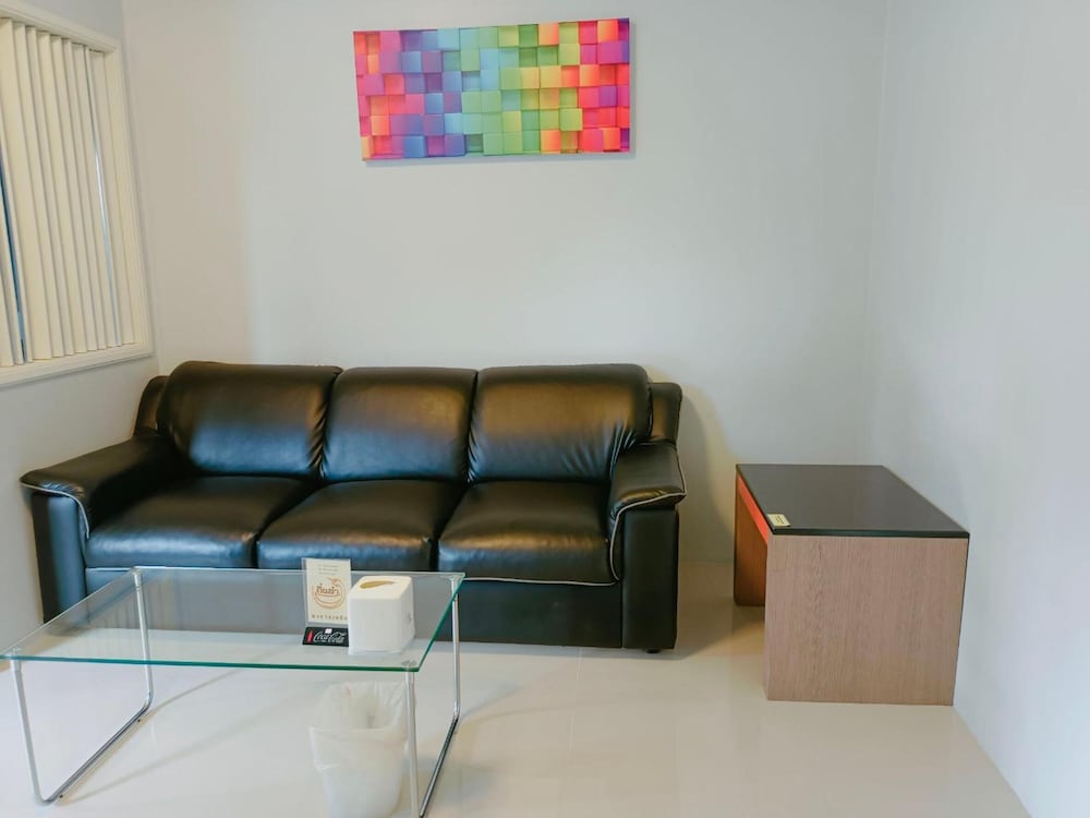 Praso Residence 33/40