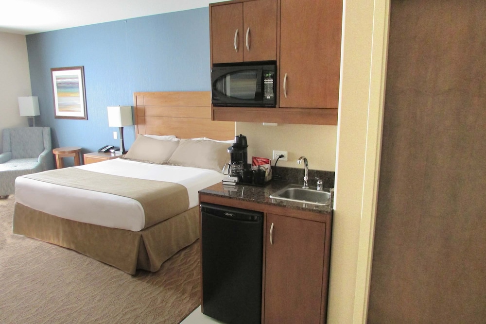 Sandman Hotel Suites Squamish 14/46