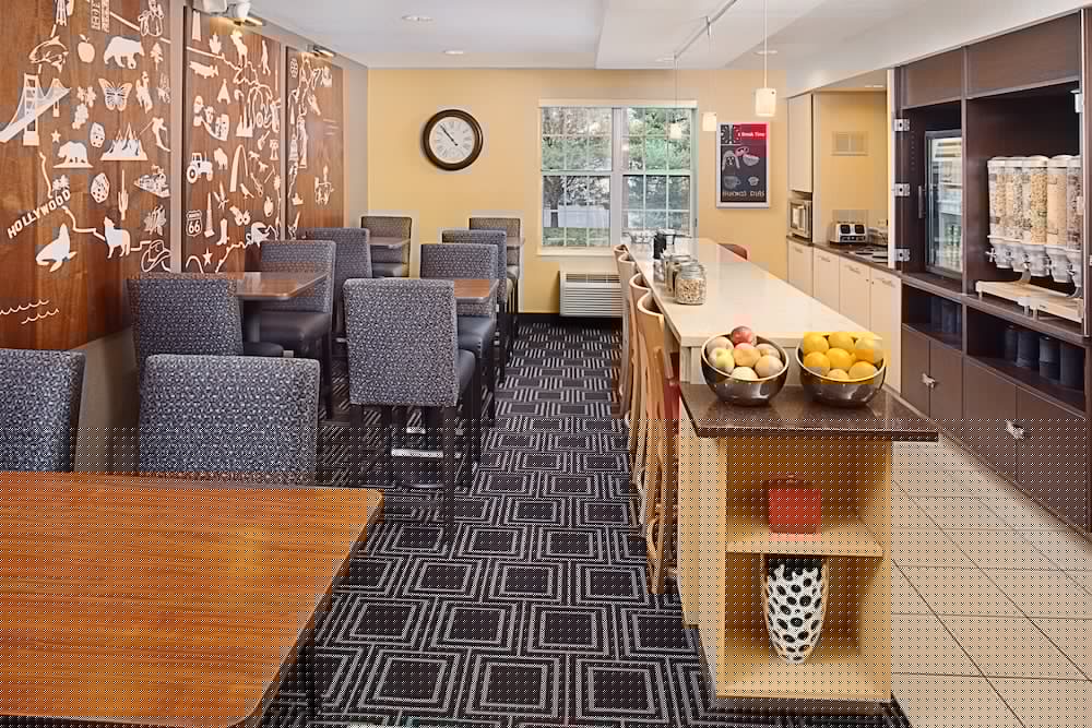 TownePlace Suites Philadelphia Horsham 17/19