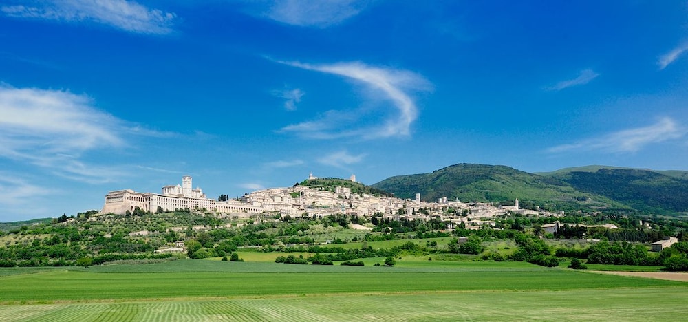 Hotel Moderno Assisi 45/50