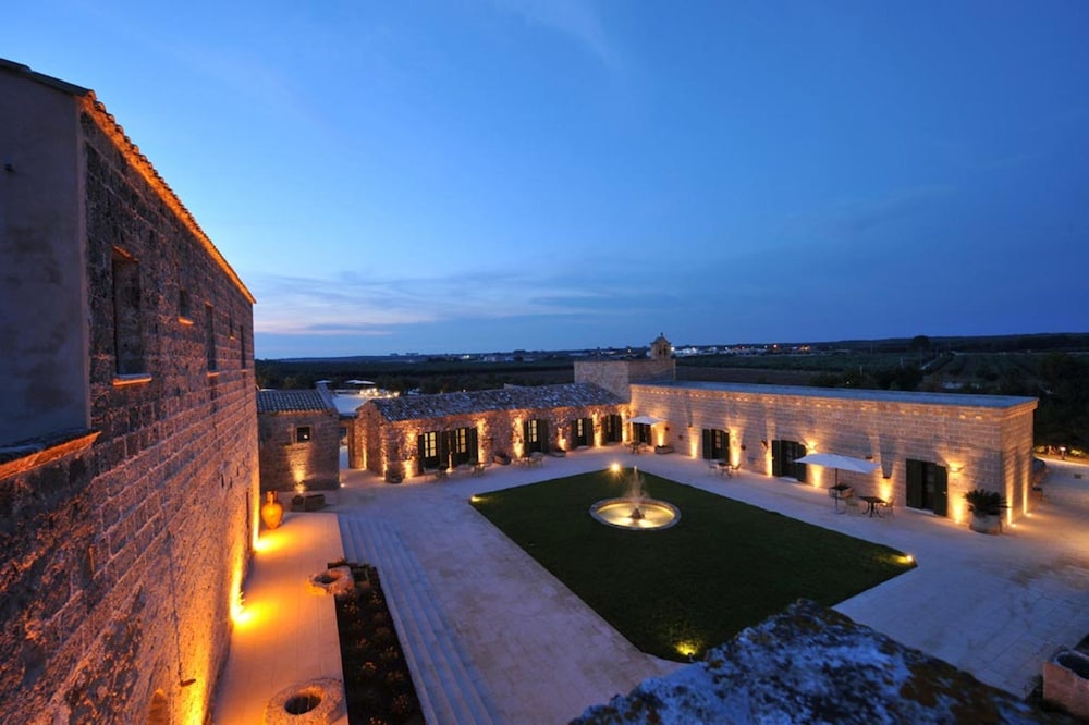 Masseria Pizzofalcone 60/68