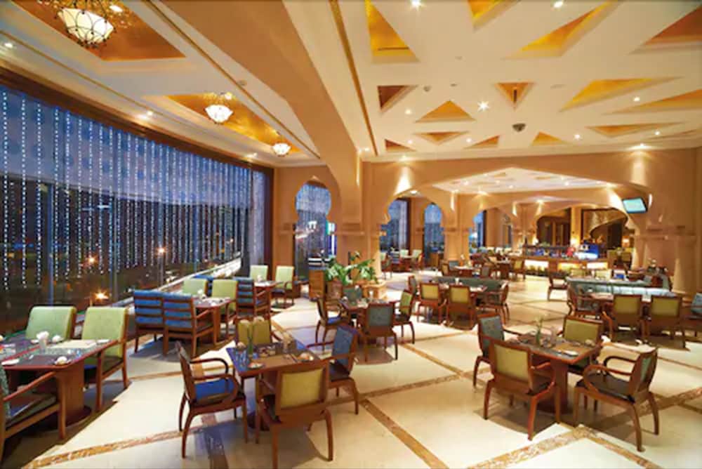Optics Valley Kingdom Plaza Wuhan 33/56
