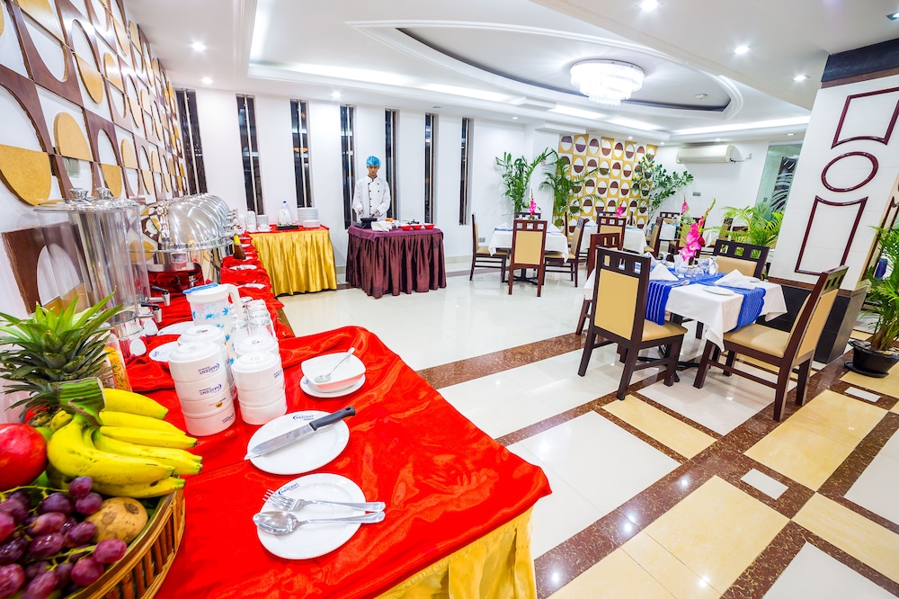 Nascent Gardenia, Gulshan 40/48