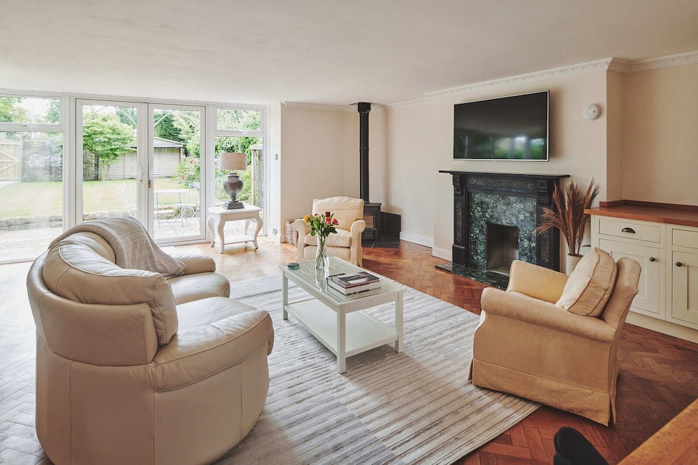 The Lansdowne 29/50