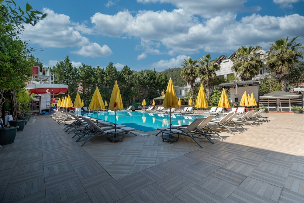 Grand Viking Hotel 47/50