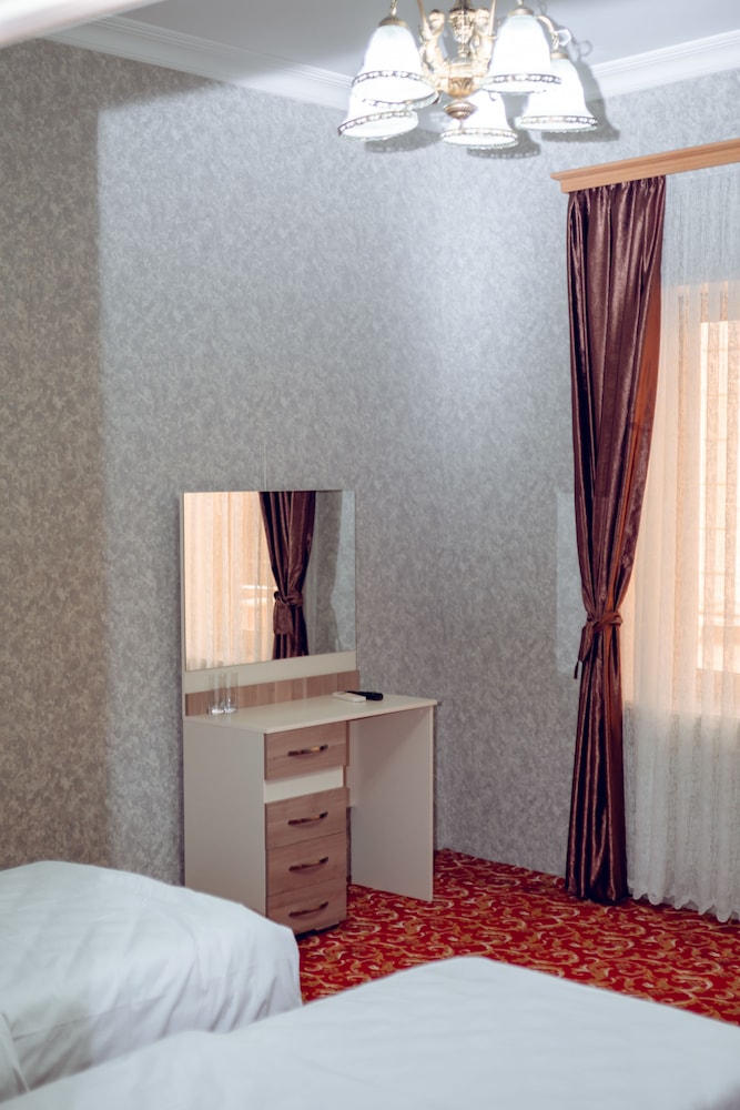 Iva Old City Hotel 15/50