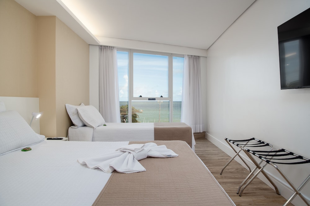 Hotel Brisa Suites 13/64