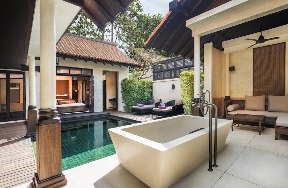 The Lamai Samui 73/77