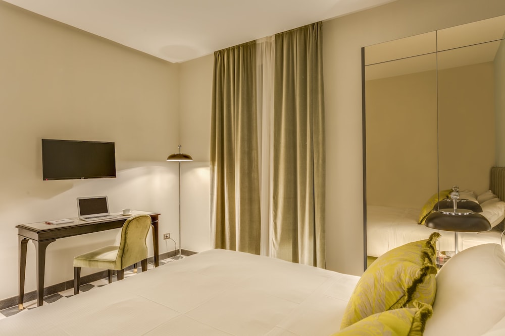 Otivm Hotel 24/63