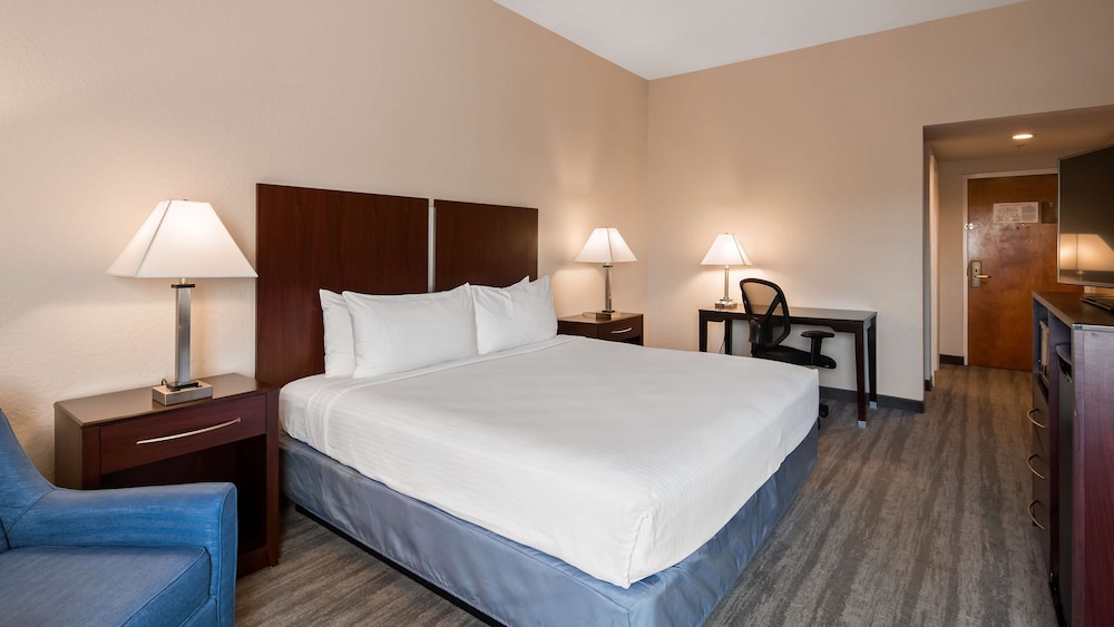Best Western Tampa 9/34