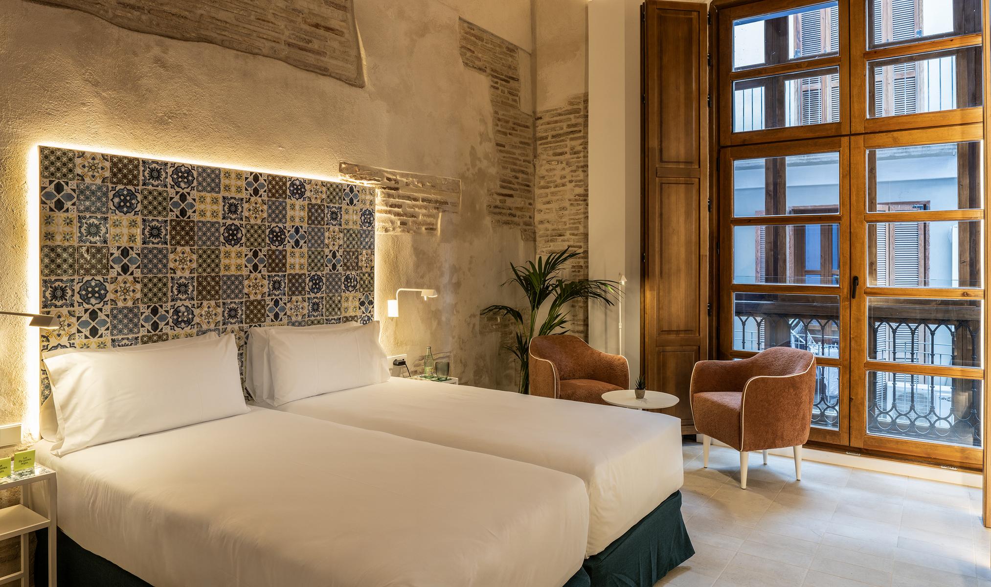 Premium, Double Bed