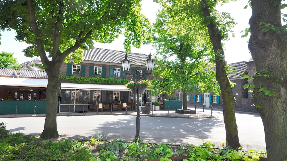 Wellings Romantik Hotel Zur Linde 56/57
