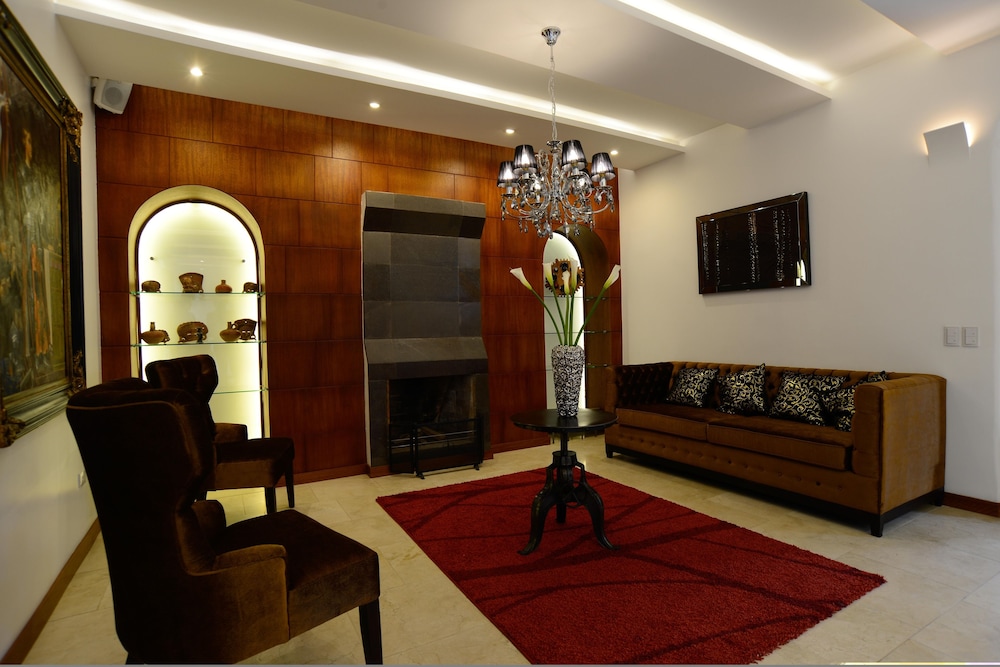 HOTEL BOUTIQUE MARQUIZ 51/57