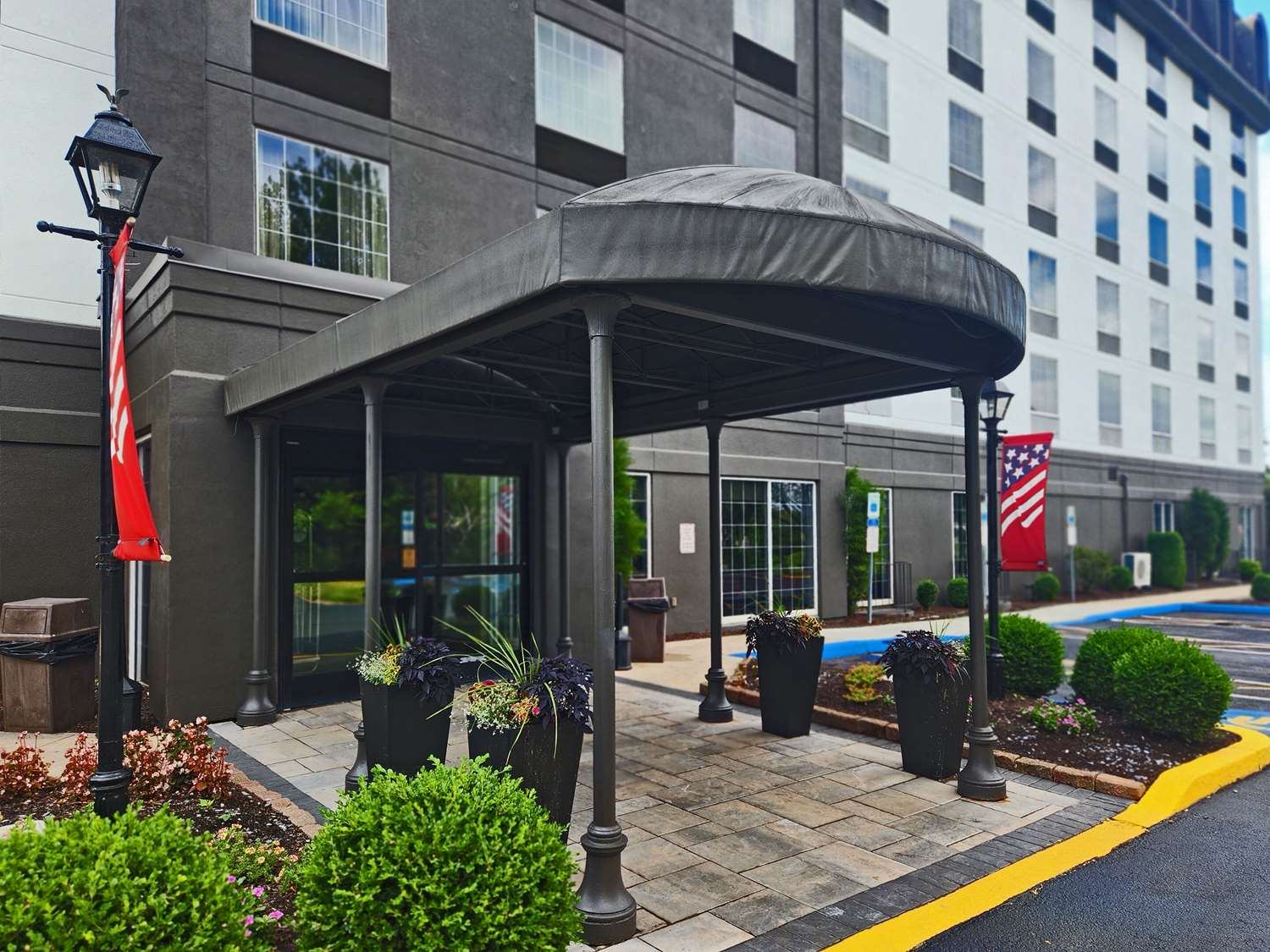 Best Western Chocolate Inn at the Park 23/23