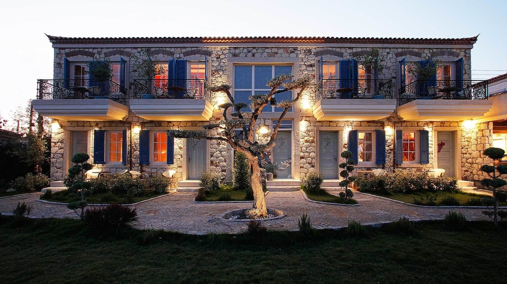 Igdeli Han Suit Otel Alacati 36/50