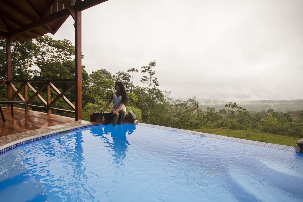 Greenlagoon Arenal Waterfall Villas 10/67