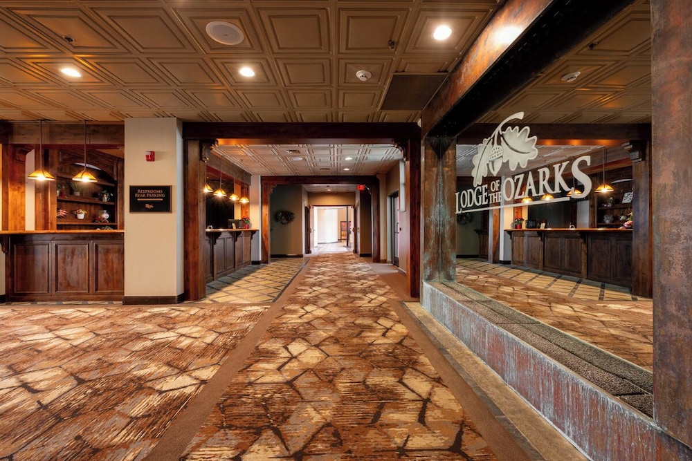 Lodge Of The Ozarks 8/65