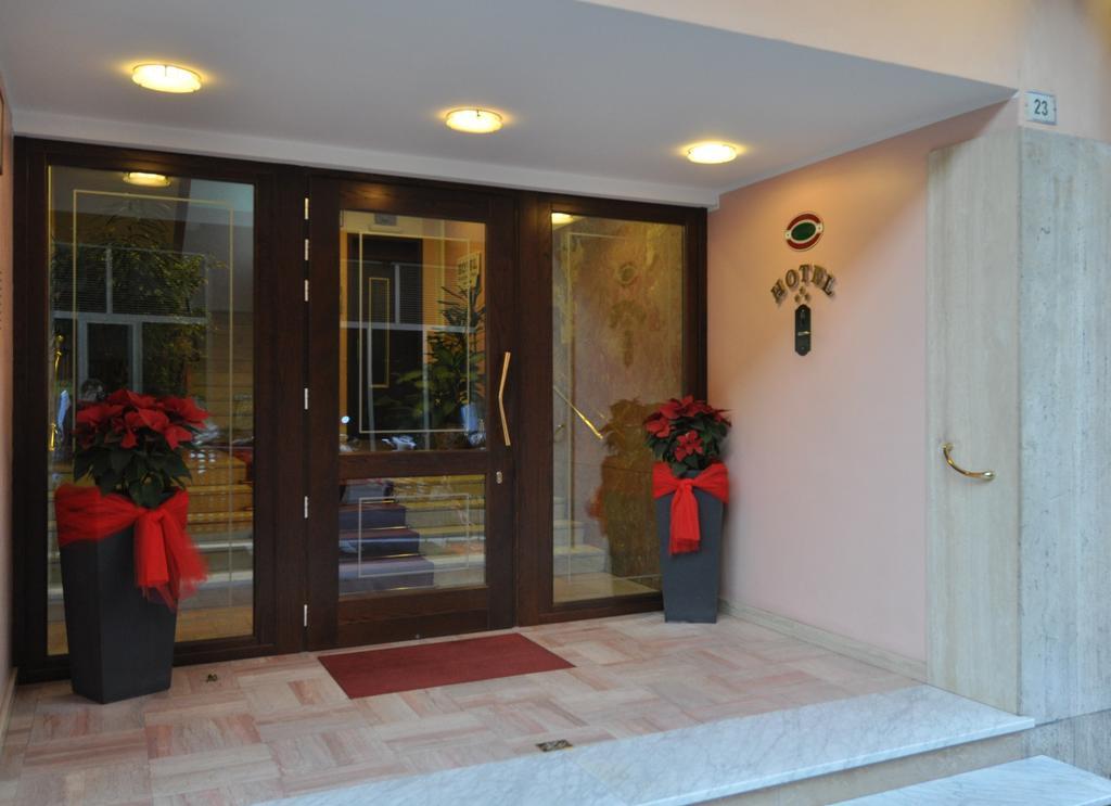Hotel Sole Mare 2/24