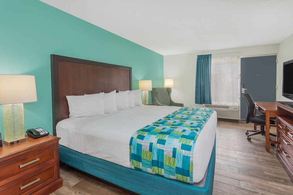 Surf Sand Hotel 15/57
