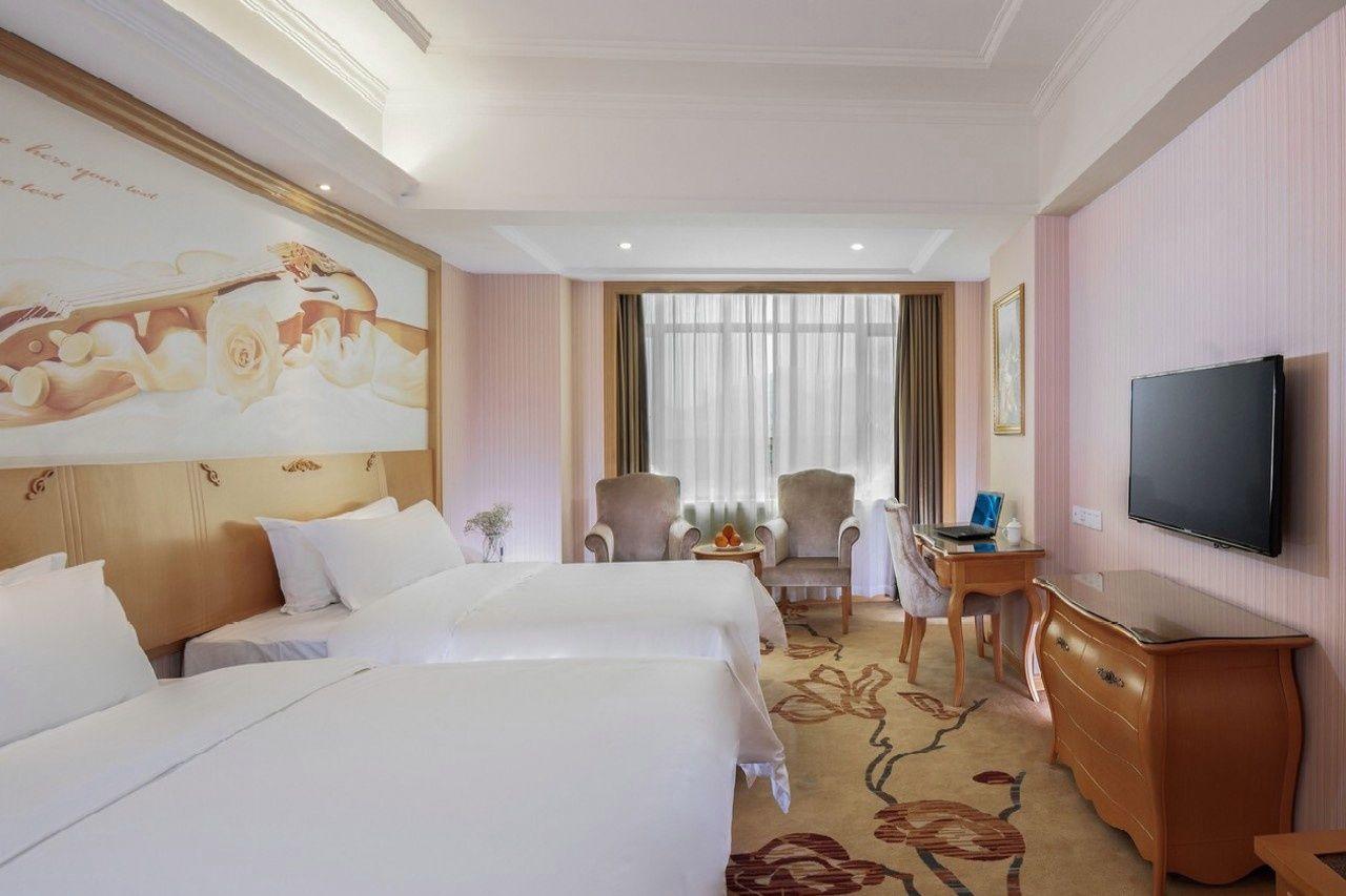 Vienna Hotel (Guangzhou Huadu Sunac Cultural Tourism City) 19/55