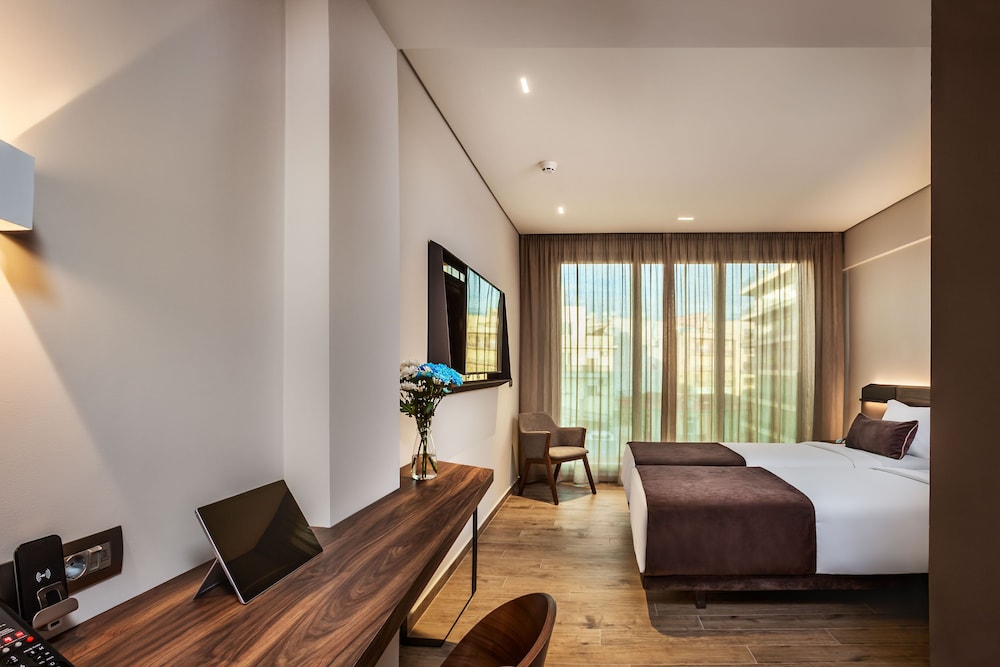Ad Imperial Plus Hotel Thessal 13/30