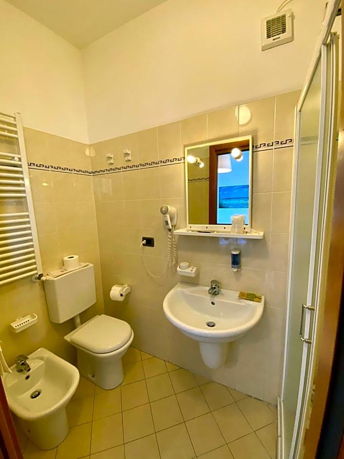 Hotel Villa Ada 44/50