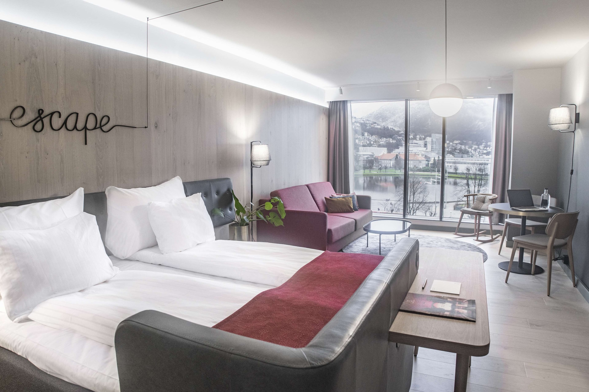 DELUXE, TWIN BEDS, PARK VIEW, ACCESSIBLE